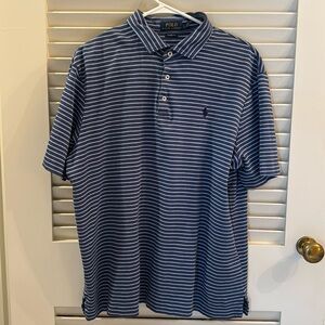 Ralph Lauren Classic Fit Size Large blue striped button down